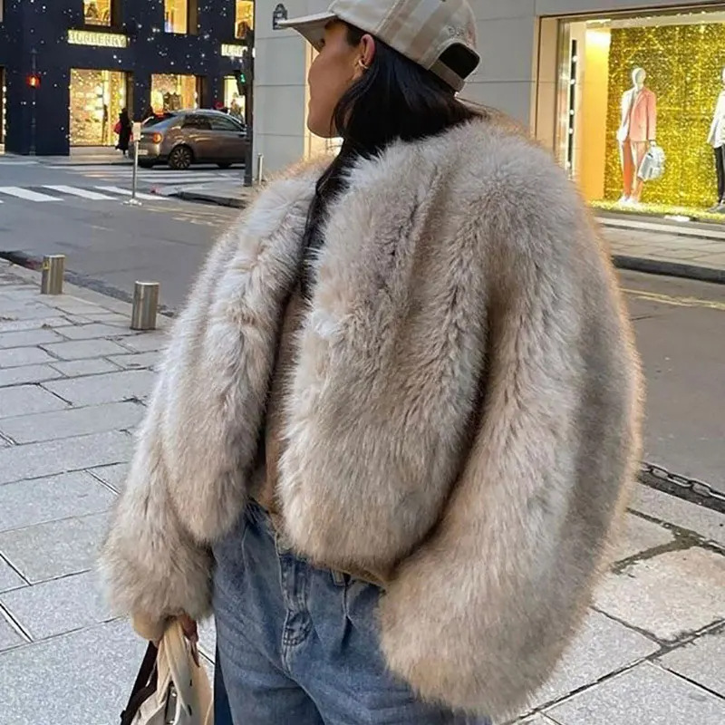 Street Fashion Week - 스트리트 패션 위크 명품 브랜드 가디언트